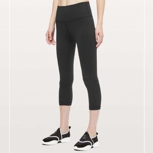 Lululemon Wunder Under Black Crop (Hi-Rise) *Full-On Luxtreme 21" Leggings